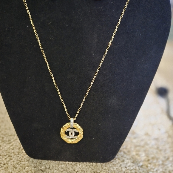 L'azurde Duabi Set Gold - Picture 6 of 8